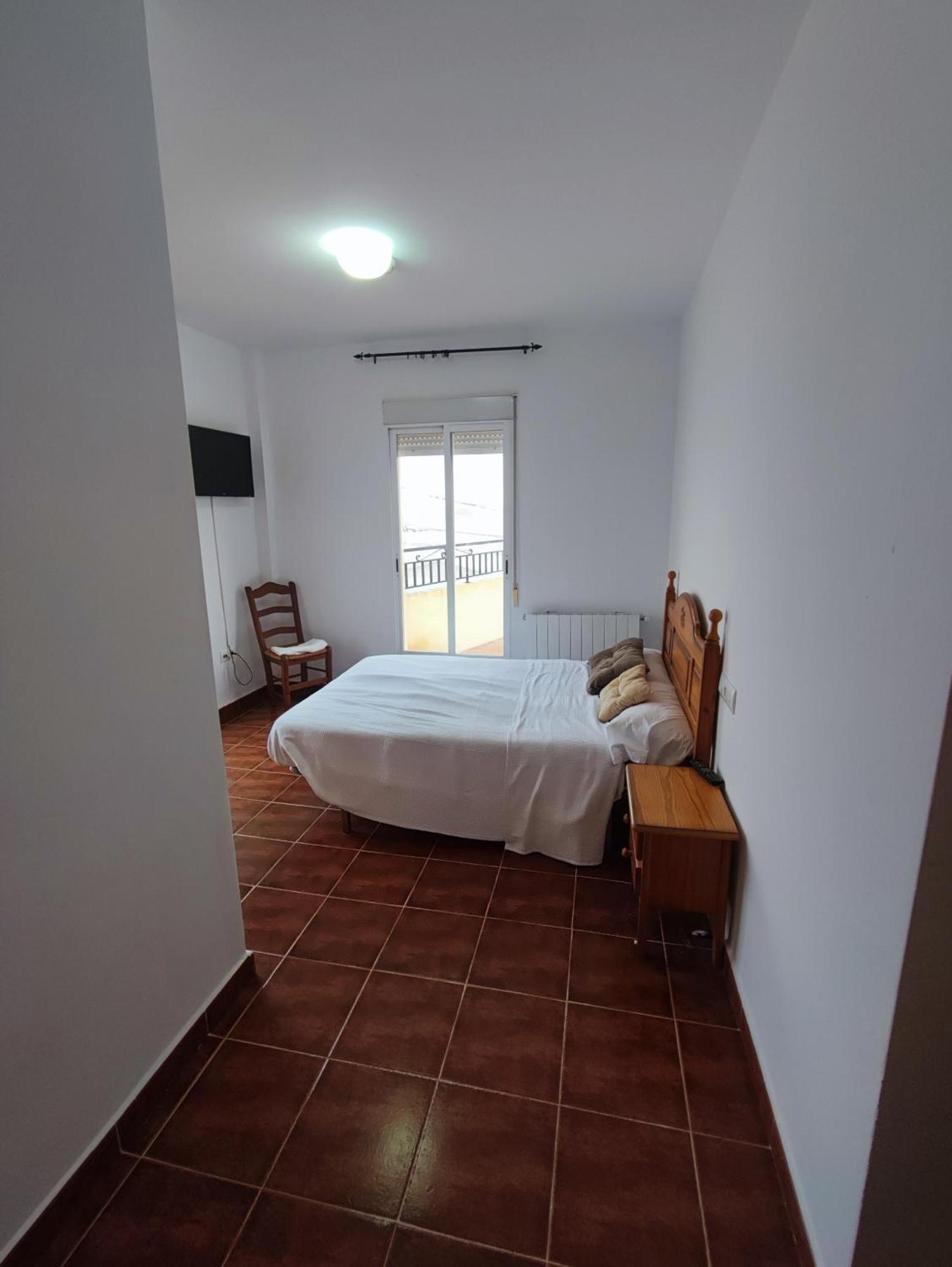 H Helechosa Hotel Room photo